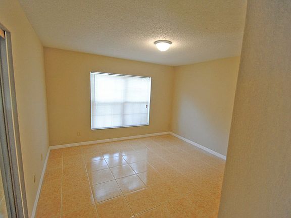 5th image of 12706 Polly Pl