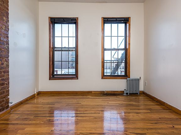 5th image of 206 Scholes St APT 20