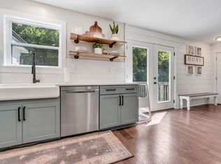 1198 Chapmansboro Rd, Chapmansboro, TN 37035