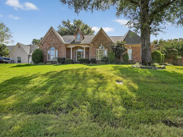 3266 Patches Dr, Memphis, TN 38133