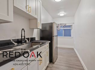 687 1/2 Shatto Pl #301, Los Angeles, CA 90005