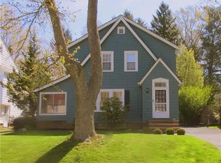 1651 Oakmount Rd, South Euclid, OH 44121