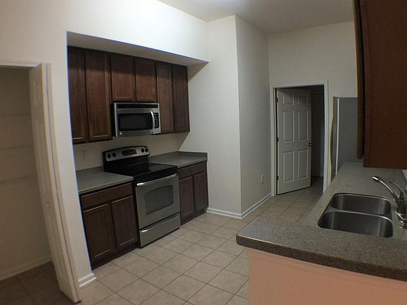 4th image of 8196 Cabin Lake Cir Unit 104