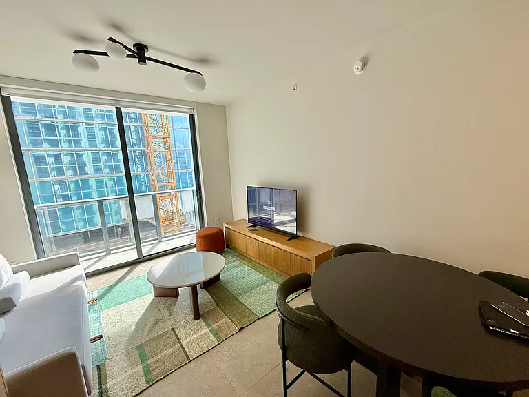 11 NE 6th St #1803 — Photo 17