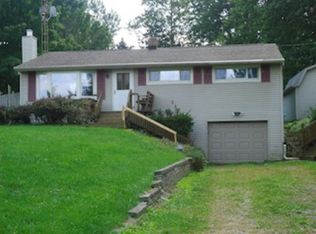 1392 Gary Dr, Mansfield, OH 44903