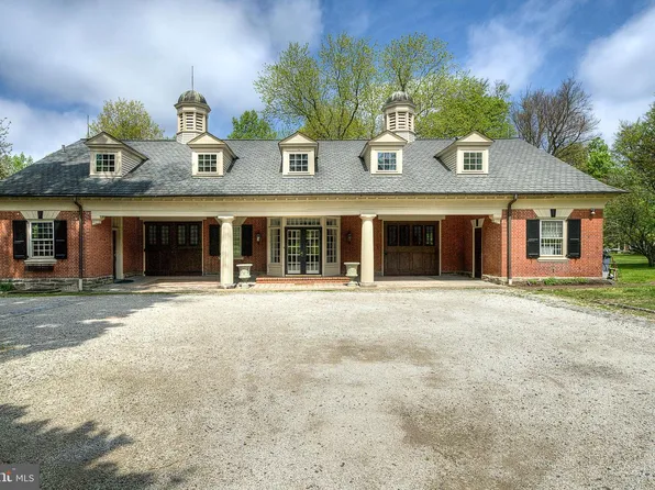 511 W Moreland Ave, Philadelphia, PA 19118