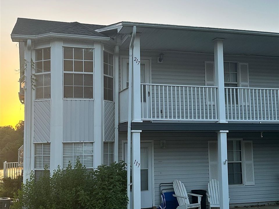 1st image of 1500 E Johnson Ave APT 217