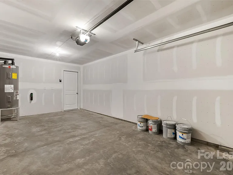 1007 Sioux St — Photo 27