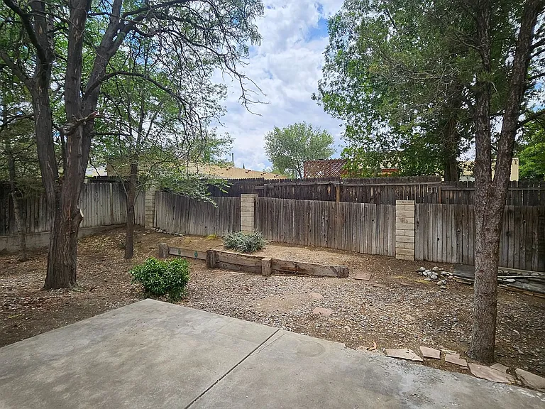 11324 Prospect Ave NE #A-D — Photo 20