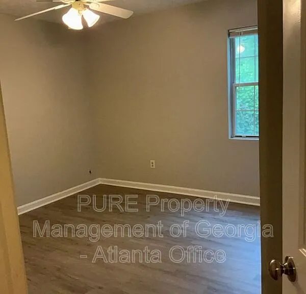 3227 Stonewall Dr NW — Photo 20
