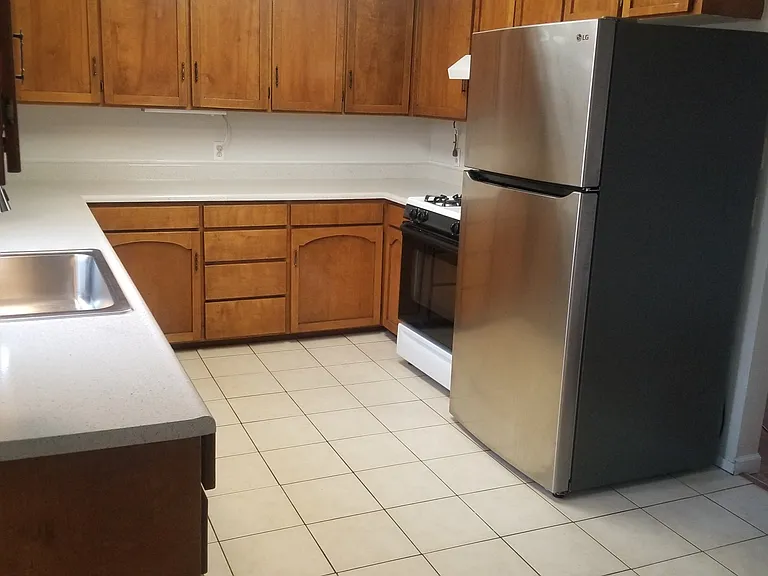 120 Buena Vista Dr — Photo 4