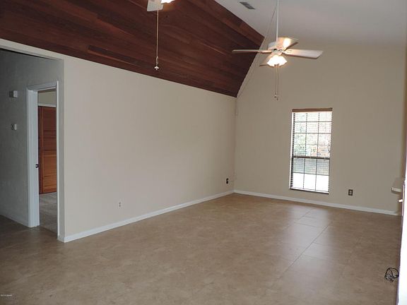 4th image of 19 Arbor Lake Park