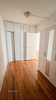 Rented by Brighton Management | media 22