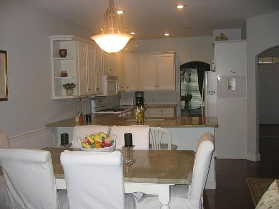 Kitchen with Granite