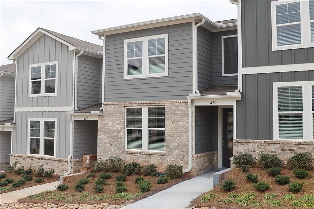 Building Photo - 479 Crown Dr