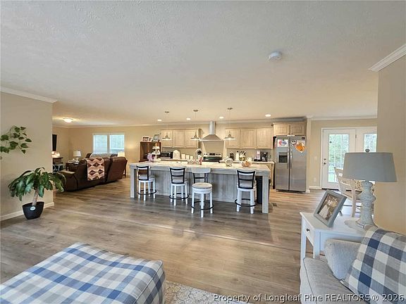 5th image of 64 Horseshoe Rd