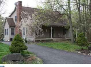 490 Johanna Dr, Sellersville, PA 18960