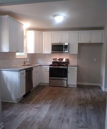 3rd image of 9526 Buckskin Ln