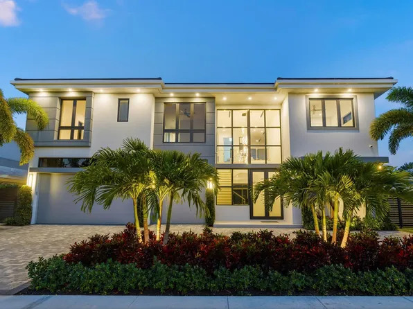 1050 NE 3rd Ave, Boca Raton, FL 33432