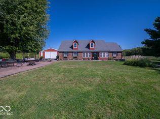 1572 W 900 N, Fortville, IN 46040