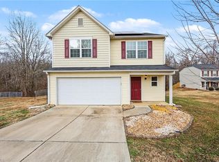 112 York Pl, Linwood, NC 27299