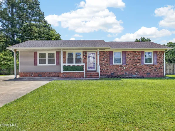 8 Sheffield Road, Jacksonville, NC 28546