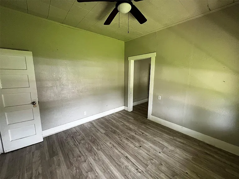535 Thomas Blvd — Photo 6