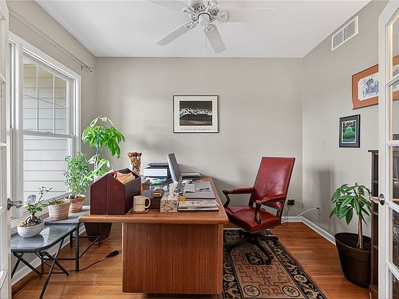5th image of 271 Bretlyn Cir