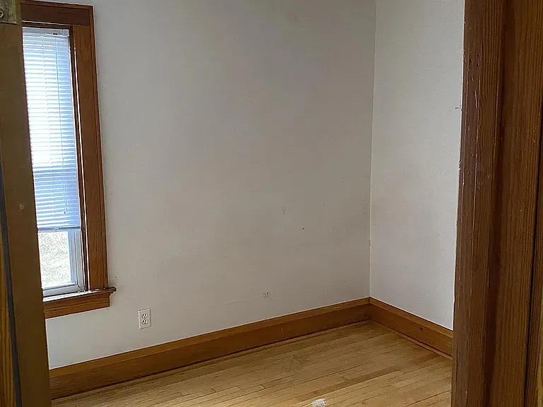 3369B N Bartlett Ave — Photo 5
