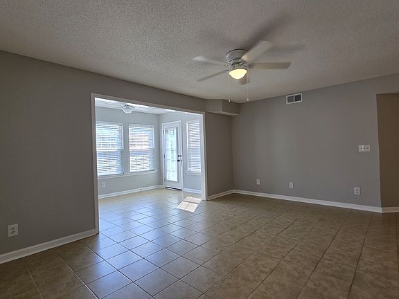 5th image of 8642 S Bridge Dr APT A