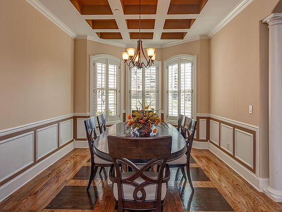 5th image of 1225 Plumeria Pl