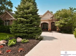 18169 Mayberry St, Elkhorn, NE 68022