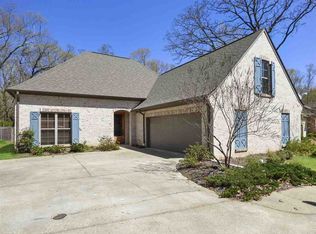 18 Gallaghers Pass, Ridgeland, MS 39157