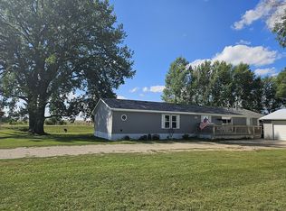120 2nd Ave W, Glenham, SD 57631