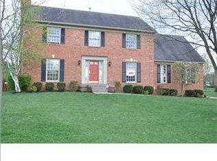 8708 Twin Ridge Ct, Lyndon, KY 40242