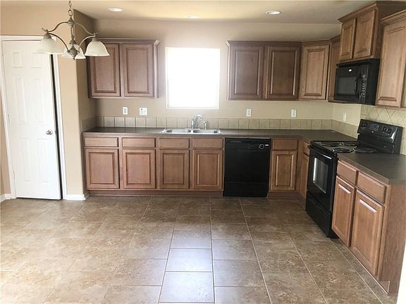 4th image of 7705 Arbolito St