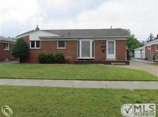 29449 Shackett Ave, Madison Heights, MI 48071