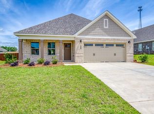 106 Hunters Hill Way, Enterprise, AL 36330