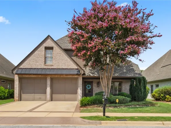 707 Cambridge Ln, Tuscaloosa, AL 35406