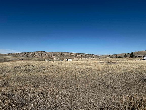 2nd image of 314 Red Canyon Rd