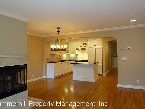 4th image of 700 Chiquita Ave APT 17