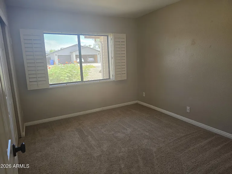 2614 E Sahuaro Dr — Photo 22