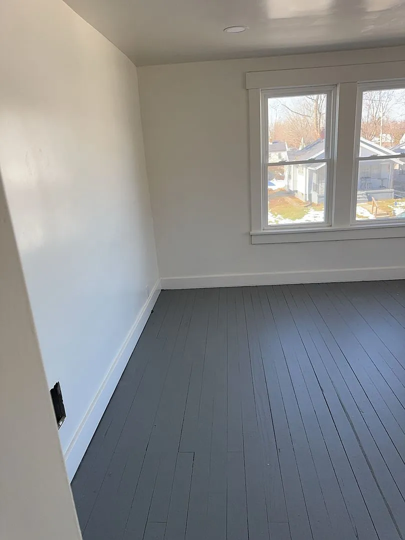 812-814 Westwood Ave — Photo 3