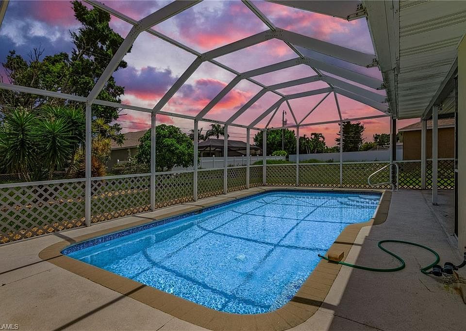 1107 SE 21st TER, Cape Coral, FL 33990 | Zillow