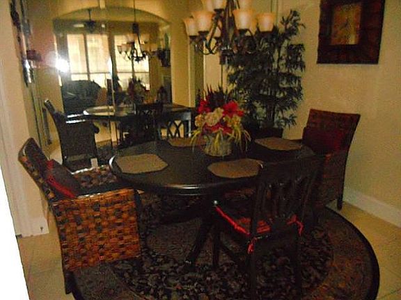 3rd image of 3826 Guadalupe Ln