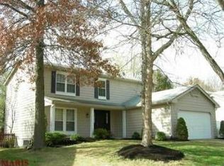 831 Weatherwood Dr, Ballwin, MO 63021