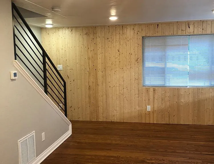 1284 S Harrison St — Photo 6