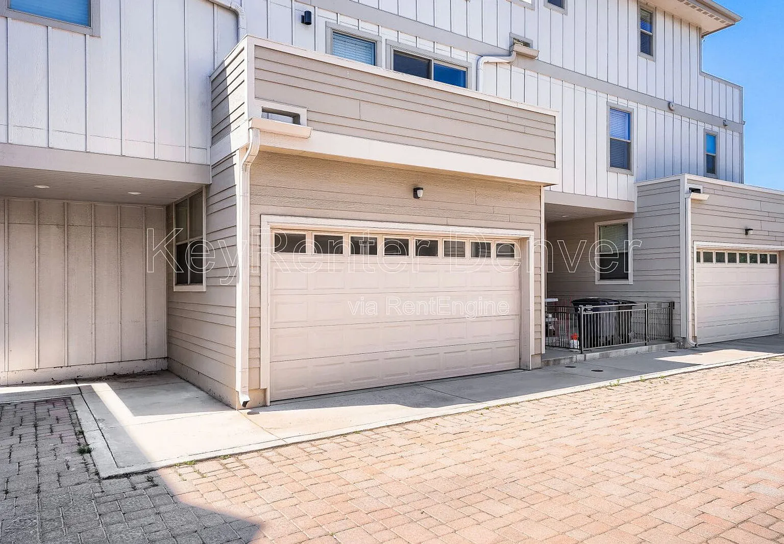 3 bed, 3.5 bath, 2130 sqft, $2,850 — Photo 2