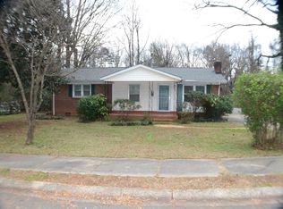 3108 Saint James Pl, Charlotte, NC 28205