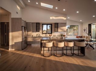 806 Emily Dr, Mountain View, CA 94043